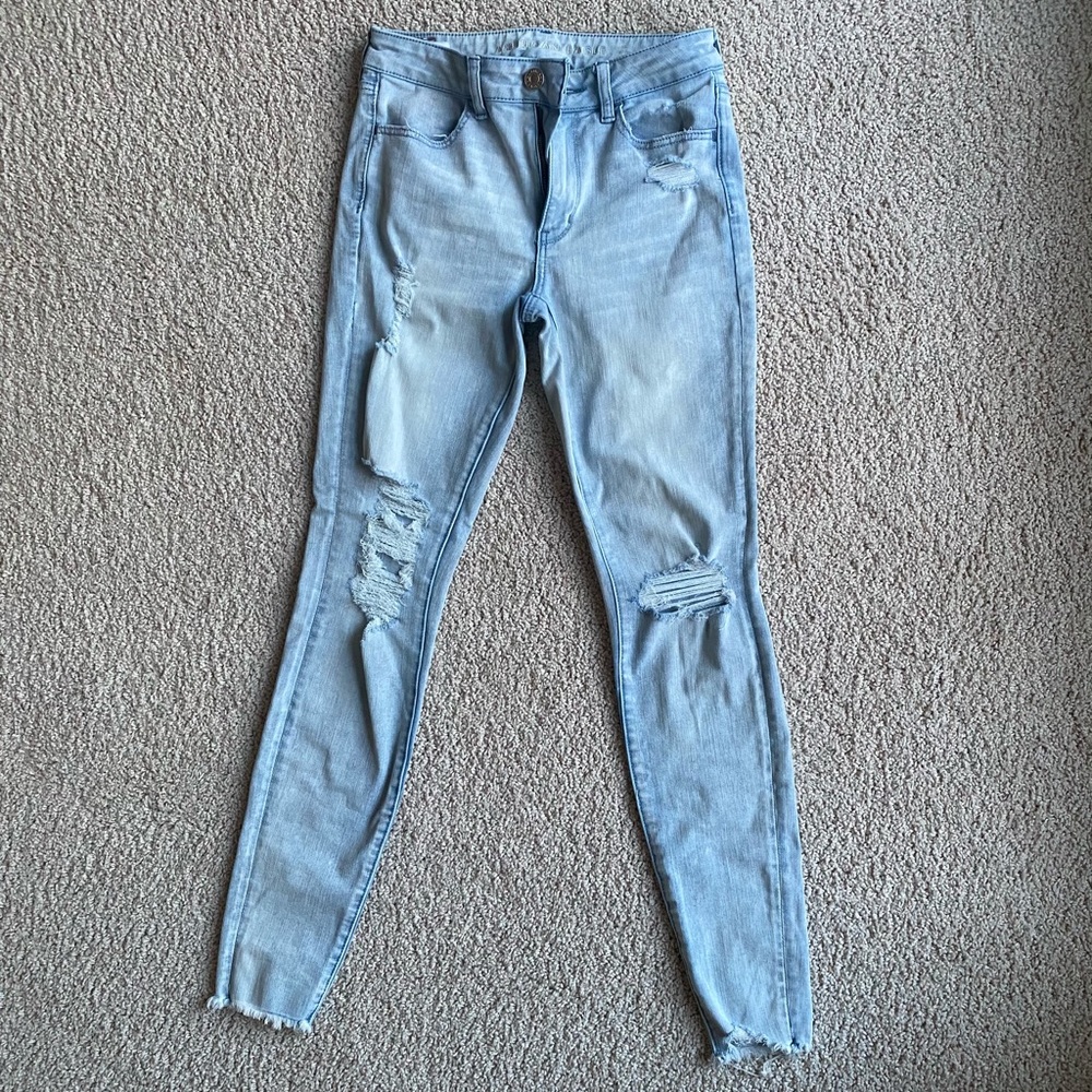 American Eagle Ripped Light Wash Jeans